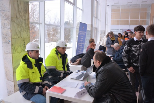 В Боровске впервые состоялась выставка вакансий от Индустриального парка «Ворсино» при поддержке Центра занятости населения